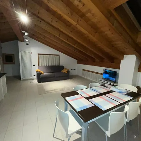 Feriehus L'acero Rosso Prosto di Piuro